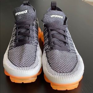 NIKE Air Vapormax  Flynit 2